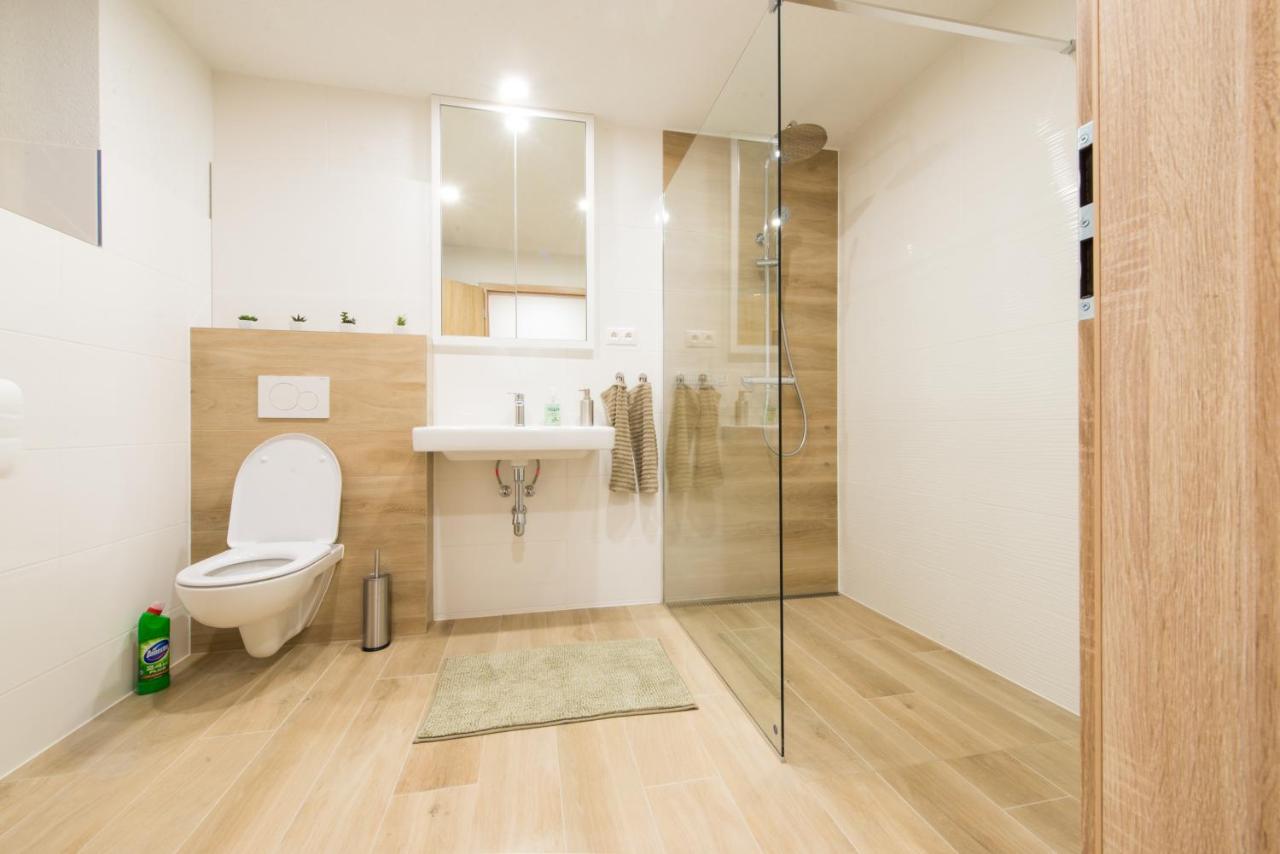 Apartman Razusa Centrum Μπάνσκα Μπίστριτσα Εξωτερικό φωτογραφία
